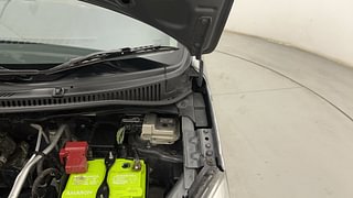 Used 2018 Maruti Suzuki Wagon R 1.0 [2015-2019] VXI AMT Petrol Automatic engine ENGINE LEFT SIDE HINGE & APRON VIEW