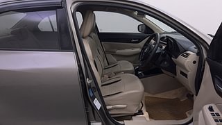 Used 2019 Maruti Suzuki Dzire [2017-2020] VXI AMT Petrol Automatic interior RIGHT SIDE FRONT DOOR CABIN VIEW