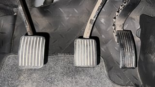 Used 2018 Hyundai Grand i10 [2017-2020] Asta 1.2 Kappa VTVT Petrol Manual interior PEDALS VIEW