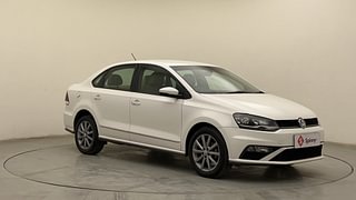 Used 2022 volkswagen Vento Highline Plus 1.0L TSI Petrol AT Petrol Automatic exterior RIGHT FRONT CORNER VIEW