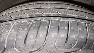 Used 2015 Honda City [2014-2017] SV CVT Petrol Automatic tyres RIGHT FRONT TYRE TREAD VIEW