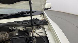 Used 2021 Renault Duster [2020-2022] RXZ Petrol Petrol Manual engine ENGINE LEFT SIDE HINGE & APRON VIEW
