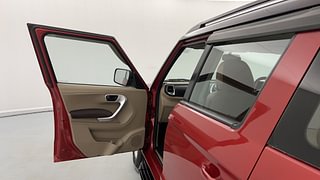 Used 2017 Mahindra TUV300 [2015-2020] T8 mHAWK100 Dual Tone Diesel Manual interior LEFT FRONT DOOR OPEN VIEW