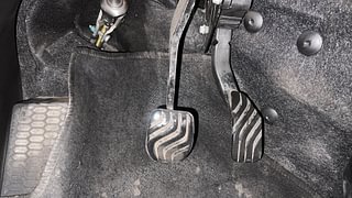 Used 2022 Renault Kiger RXZ Turbo CVT Petrol Automatic interior PEDALS VIEW