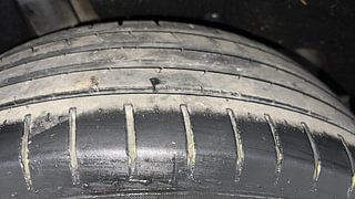 Used 2017 Maruti Suzuki Baleno [2015-2019] Alpha Petrol Petrol Manual tyres RIGHT REAR TYRE TREAD VIEW