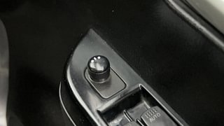 Used 2018 Maruti Suzuki Wagon R 1.0 [2015-2019] VXI AMT Petrol Automatic top_features Adjustable ORVM