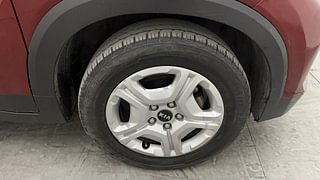 Used 2021 Kia Sonet HTK Plus 1.5 AT Diesel Automatic tyres RIGHT FRONT TYRE RIM VIEW