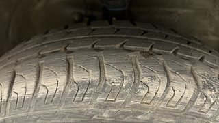 Used 2018 Maruti Suzuki Wagon R 1.0 [2015-2019] VXI AMT Petrol Automatic tyres RIGHT FRONT TYRE TREAD VIEW