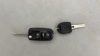 Used 2015 Volkswagen Polo [2014-2020] Comfortline 1.5 (D) Diesel Manual extra CAR KEY VIEW