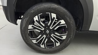 Used 2022 Renault Kiger RXT (O) AMT Petrol Automatic tyres RIGHT REAR TYRE RIM VIEW