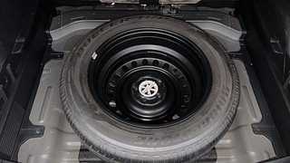 Used 2018 Hyundai Creta [2015-2018] 1.6 SX Plus Auto Petrol Petrol Automatic tyres SPARE TYRE VIEW