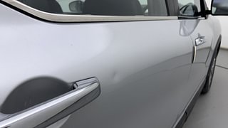 Used 2019 Renault Triber RXZ Petrol Manual dents MINOR DENT