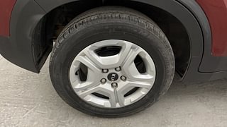 Used 2021 Kia Sonet HTK Plus 1.5 AT Diesel Automatic tyres RIGHT REAR TYRE RIM VIEW