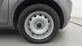 Used 2018 Maruti Suzuki Ignis [2017-2020] Sigma MT Petrol Petrol Manual tyres RIGHT FRONT TYRE RIM VIEW