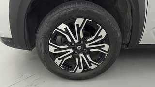 Used 2022 Renault Kiger RXT (O) AMT Petrol Automatic tyres LEFT FRONT TYRE RIM VIEW