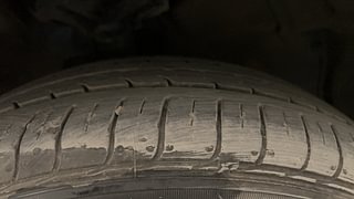 Used 2018 Maruti Suzuki Celerio VXI (O) CNG Petrol+cng Manual tyres RIGHT FRONT TYRE TREAD VIEW
