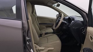 Used 2014 Honda Brio [2011-2016] S MT Petrol Manual interior RIGHT SIDE FRONT DOOR CABIN VIEW