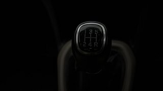 Used 2015 Hyundai Grand i10 [2013-2017] Asta 1.2 Kappa VTVT Petrol Manual interior GEAR  KNOB VIEW