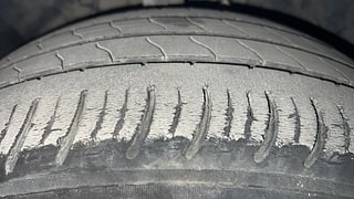Used 2021 Tata Altroz XZ Turbo 1.2 Petrol Manual tyres LEFT FRONT TYRE TREAD VIEW