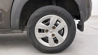 Used 2018 Renault Kwid [2015-2019] RXT Opt Petrol Manual tyres LEFT REAR TYRE RIM VIEW