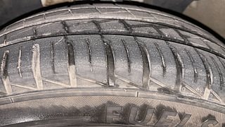 Used 2021 Renault Kwid 1.0L RXT (O) AMT SCE Petrol Automatic tyres LEFT FRONT TYRE TREAD VIEW