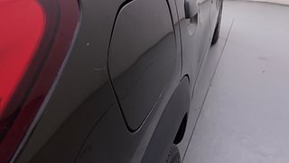 Used 2019 Renault Kwid [2015-2019] 1.0 RXT AMT Opt Petrol Automatic dents MINOR DENT
