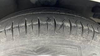 Used 2012 Hyundai i10 [2010-2016] Era Petrol Petrol Manual tyres RIGHT FRONT TYRE TREAD VIEW