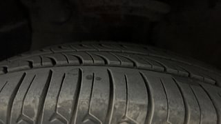 Used 2018 Hyundai Grand i10 [2017-2020] Sportz 1.2 Kappa VTVT Petrol Manual tyres LEFT FRONT TYRE TREAD VIEW