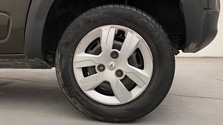 Used 2019 Renault Kwid [2015-2019] 1.0 RXT AMT Petrol Automatic tyres LEFT REAR TYRE RIM VIEW