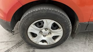 Used 2016 Ford EcoSport [2015-2017] Ambiente 1.5L TDCi Diesel Manual tyres LEFT FRONT TYRE RIM VIEW