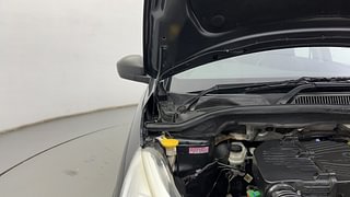 Used 2017 Tata Zest [2014-2019] XE Petrol Petrol Manual engine ENGINE RIGHT SIDE HINGE & APRON VIEW