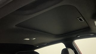 Used 2021 Hyundai i20 N Line N8 1.0 Turbo DCT Dual Tone Petrol Automatic top_features Sunroof