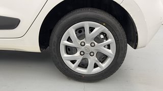 Used 2018 Hyundai Grand i10 [2017-2020] Sportz 1.2 CRDi Diesel Manual tyres LEFT REAR TYRE RIM VIEW