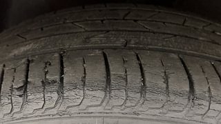 Used 2021 Hyundai i20 N Line N8 1.0 Turbo DCT Dual Tone Petrol Automatic tyres LEFT FRONT TYRE TREAD VIEW