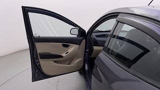 Used 2014 Hyundai Eon [2011-2018] Era Petrol Manual interior LEFT FRONT DOOR OPEN VIEW