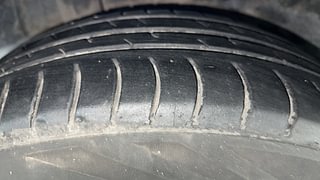 Used 2016 Honda Amaze 1.2L S Petrol Manual tyres RIGHT REAR TYRE TREAD VIEW