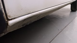 Used 2021 Renault Kwid 1.0L RXT (O) AMT SCE Petrol Automatic dents MINOR SCRATCH