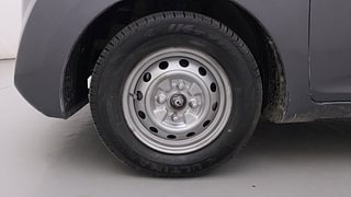 Used 2014 Hyundai Eon [2011-2018] Era Petrol Manual tyres LEFT FRONT TYRE RIM VIEW