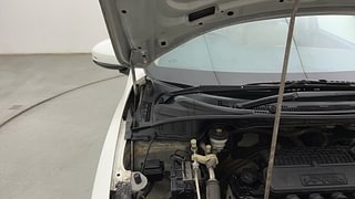 Used 2015 Honda City [2014-2017] VX CVT Petrol Automatic engine ENGINE RIGHT SIDE HINGE & APRON VIEW