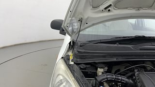 Used 2012 Hyundai i10 [2010-2016] Era Petrol Petrol Manual engine ENGINE RIGHT SIDE HINGE & APRON VIEW