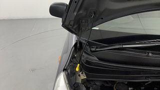Used 2014 Hyundai i10 magna 1.1 Petrol Manual engine ENGINE RIGHT SIDE HINGE & APRON VIEW