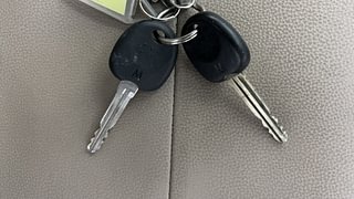 Used 2017 Hyundai Eon [2011-2018] D-Lite+ Petrol Manual extra CAR KEY VIEW