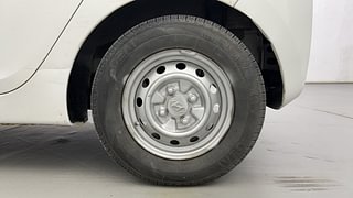 Used 2017 Hyundai Eon [2011-2018] D-Lite+ Petrol Manual tyres LEFT REAR TYRE RIM VIEW