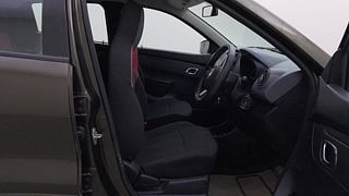 Used 2019 Renault Kwid [2015-2019] 1.0 RXT AMT Opt Petrol Automatic interior RIGHT SIDE FRONT DOOR CABIN VIEW