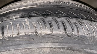Used 2010 Maruti Suzuki Swift Dzire VXI 1.2 Petrol Manual tyres RIGHT FRONT TYRE TREAD VIEW