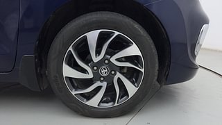 Used 2020 Toyota Glanza [2019-2022] G CVT Petrol Automatic tyres RIGHT FRONT TYRE RIM VIEW