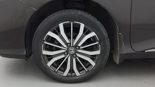 Used 2018 Honda City [2017-2020] ZX CVT Petrol Automatic tyres LEFT FRONT TYRE RIM VIEW