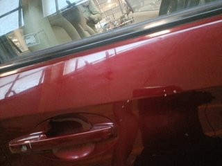 Used 2015 Honda Amaze [2013-2016] 1.2 S AT i-VTEC Petrol Automatic dents MINOR SCRATCH