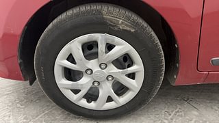 Used 2018 Hyundai Grand i10 [2017-2020] Sportz 1.2 Kappa VTVT Petrol Manual tyres LEFT FRONT TYRE RIM VIEW