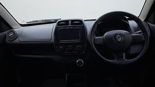 Used 2019 Renault Kwid [2015-2019] 1.0 RXT AMT Opt Petrol Automatic interior DASHBOARD VIEW